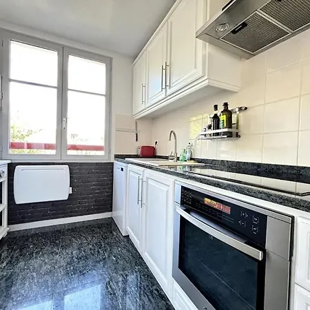 Apartment Agreable Proche De La