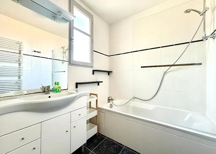 アパート Agreable Proche De La *